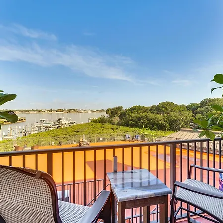 Oceanfront Condo With Views 1 Mi To New Smyrna Beach
